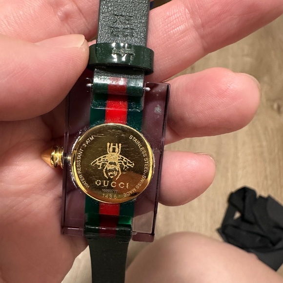 Gucci watch - Picture 4 of 6